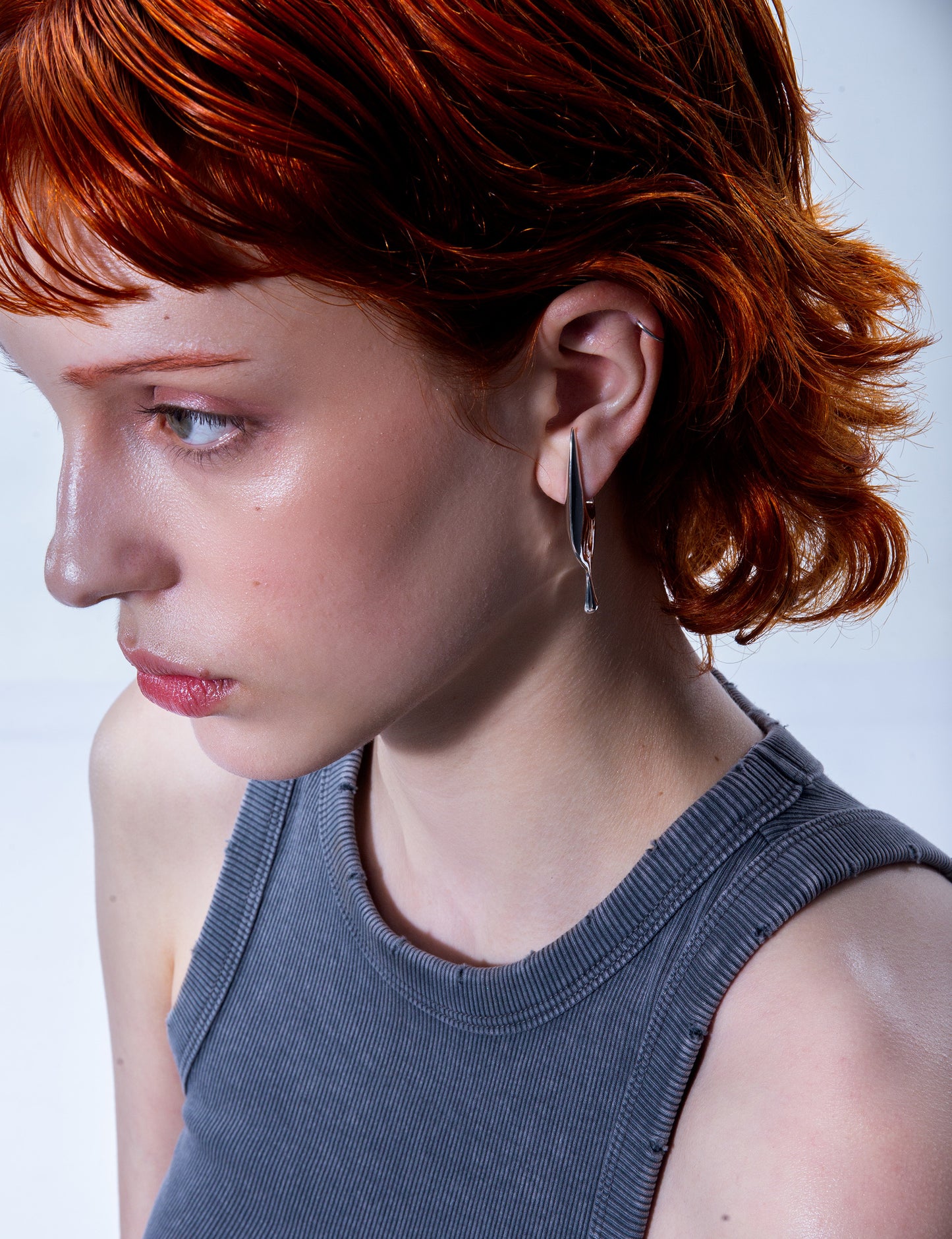 CUTOUT DROP EARRINGS