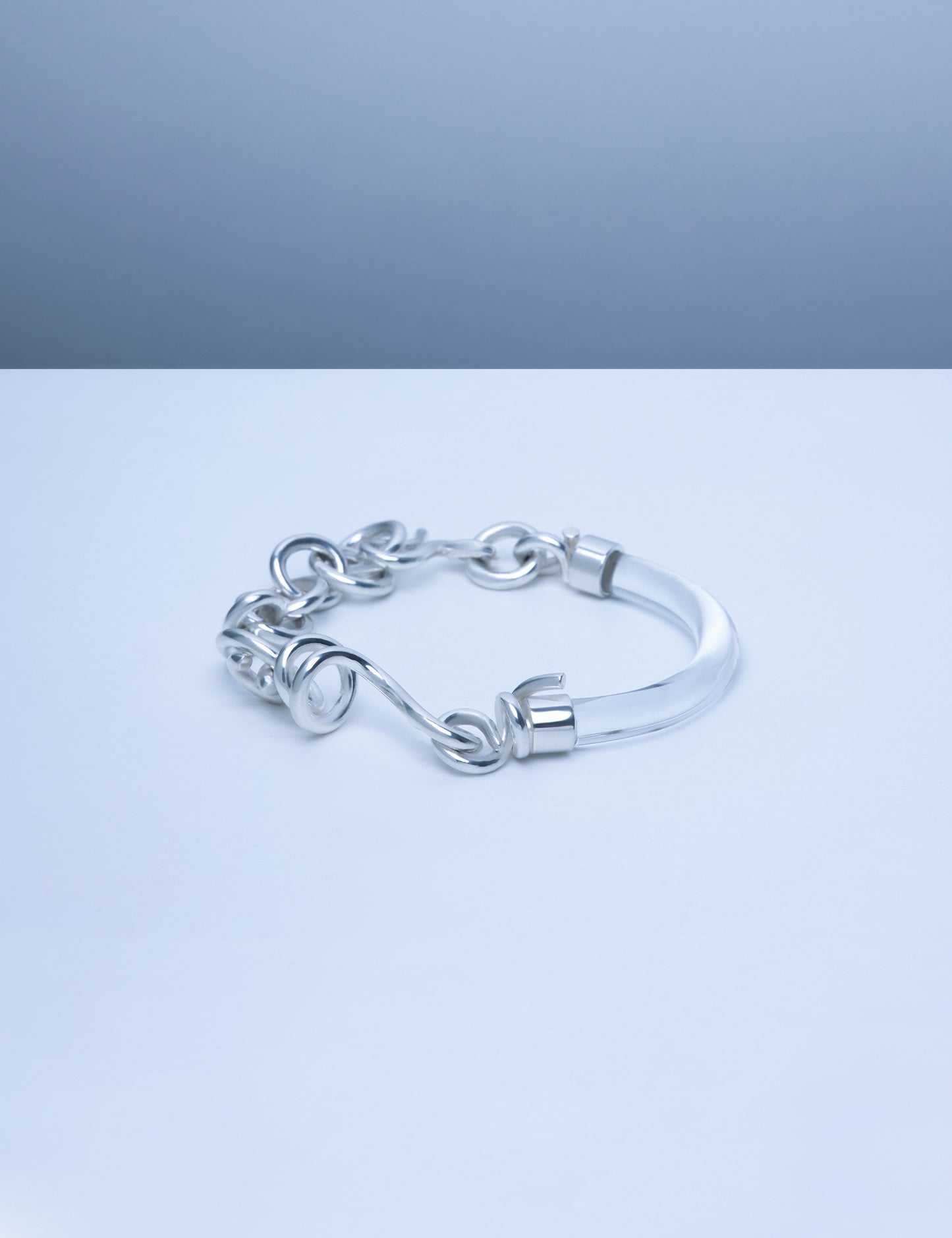 WORM CHAIN BRACELET